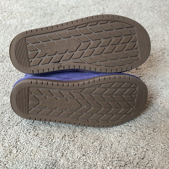 Kids uggs size US 2 - Picture 3 of 6